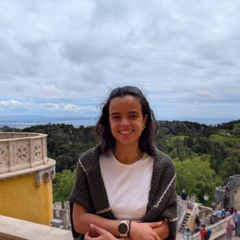 Baby-sitter Bry-sur-Marne: Inès