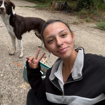 Babysitter in Saint-Étienne: Savannah