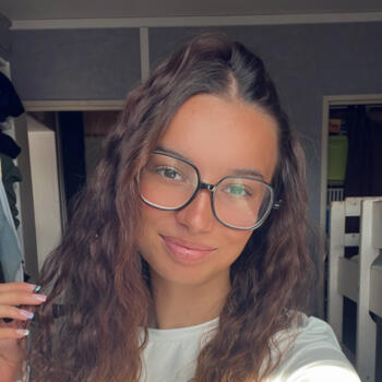 Babysitter in Roubaix: Flavie