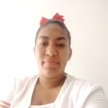Babysitter in Santiago de Cali: Jazmin