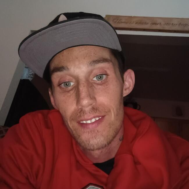 Nanny in Youngstown: Devon