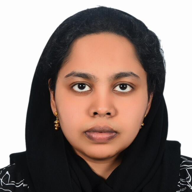 جليسة أطفال في أبوظبي: Fathima