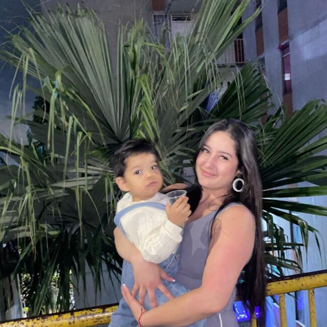 Trabajo para niñera en Medellín: Luisa