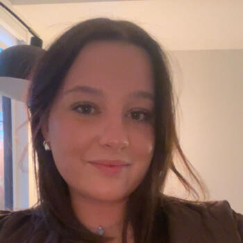 Baby-sitter Edmonton: Phoebe