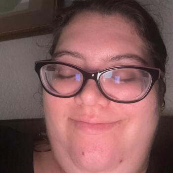 Babysitting job in Arlington: babysitting job Dana