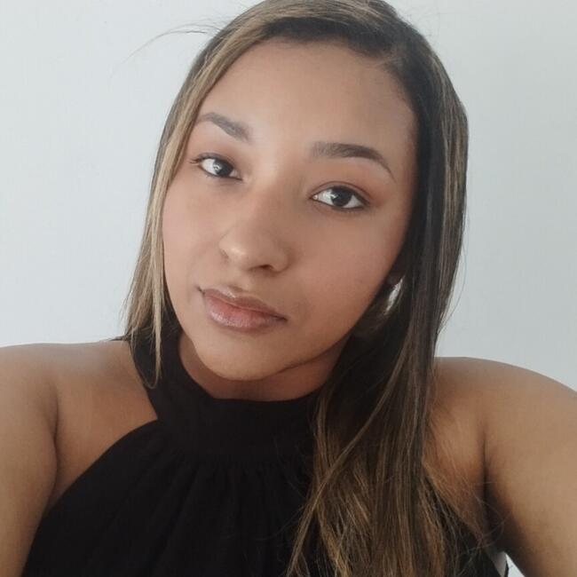 Babysitting job in Curitiba: Kleidy