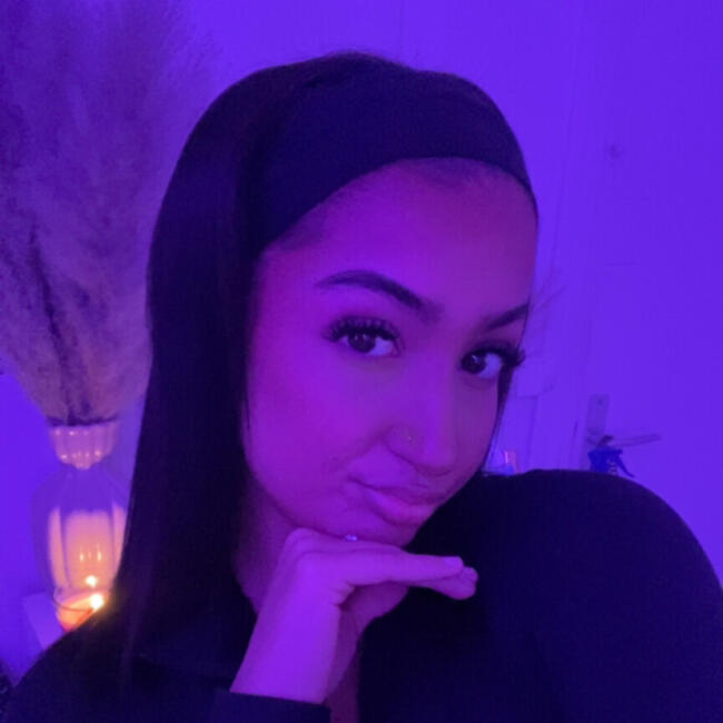 Babysitter in Vitry-sur-Seine: Jade