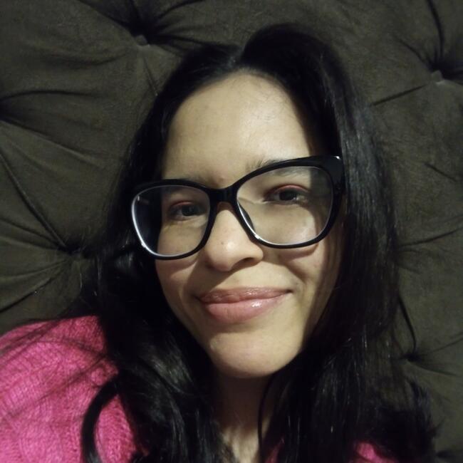 Babysitter in Governador Valadares: Rebeca