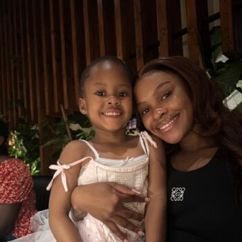 Babysitting job in Landsmeer: babysitting job Mpumi