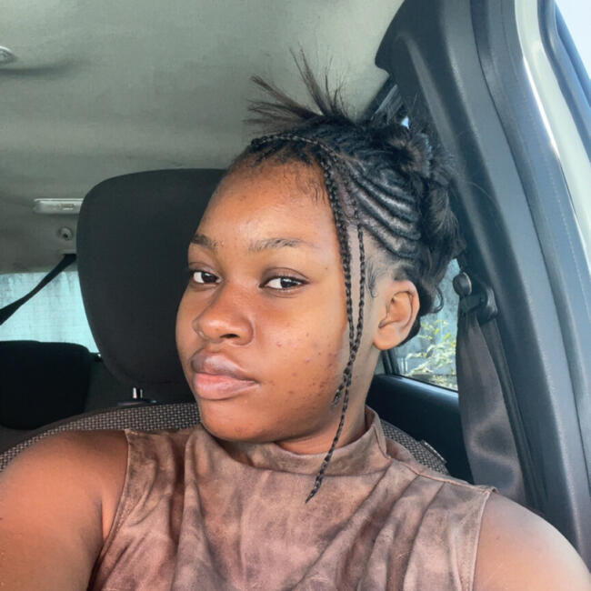 Babysitter in Alfortville: Syriane