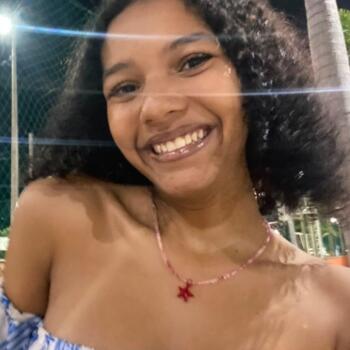 Babysitter in Fortaleza: Eduarda