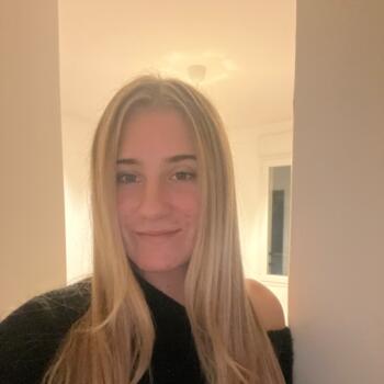 Babysitter in Saint-Étienne-de-Montluc: Olympe