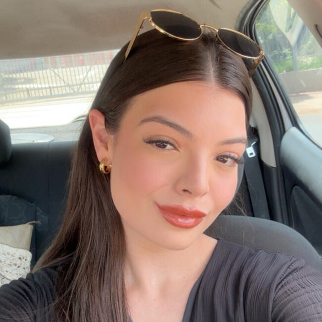 Babá em Londrina: Manuela