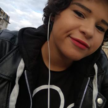 Canguro Bertrange: Raquel