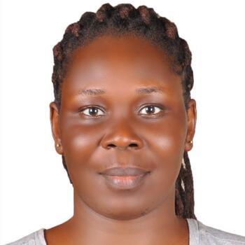 Babysitter Doha: Susan.