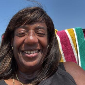 Trabajo para niñera en The Bronx: trabajo para niñera Donna