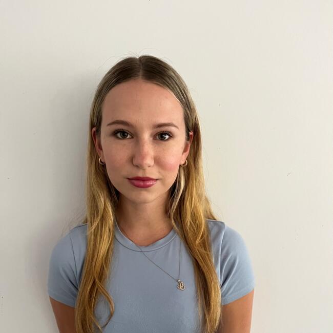 Babysitter in Kauri: Chloe