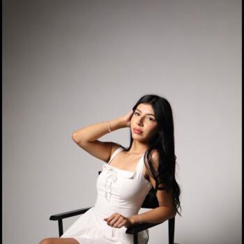 Nanny in San Diego: Genesis Carrillo