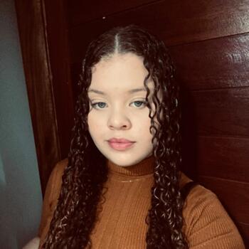 Babá em Natal: Mirella