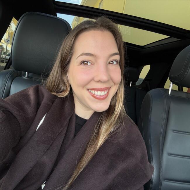 Trabalho de babysitting em Montijo: Claudia