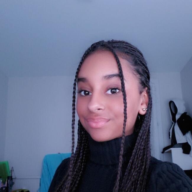 Babysitter in Tours: Thiané