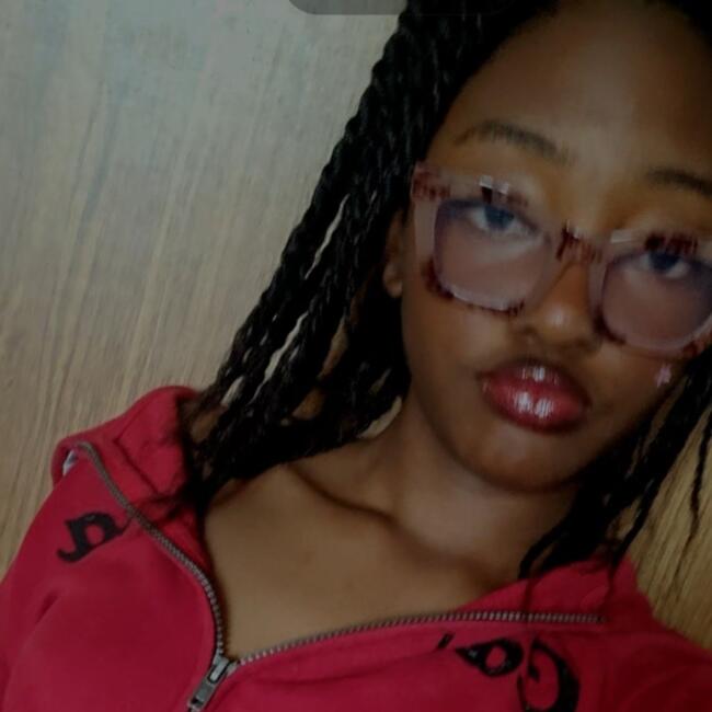 Baby-sitter in Oshawa: Melody