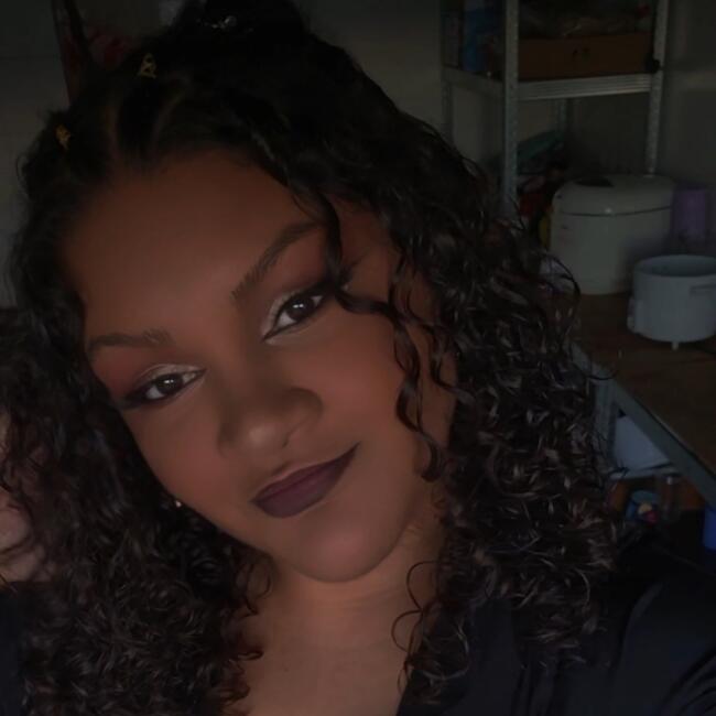 Babysitter in Reims: Lorna