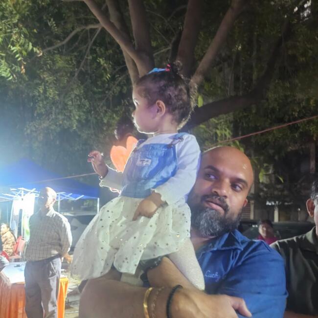 Babysitting job in Noida: Srikanth