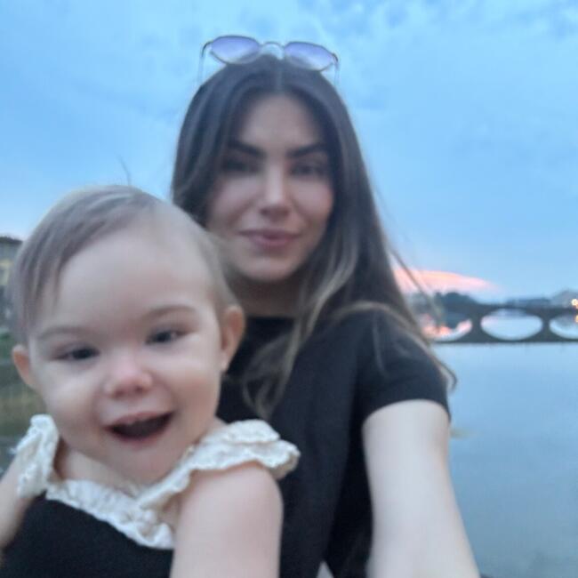 Babysitting job in Istanbul: Gabriella kuti