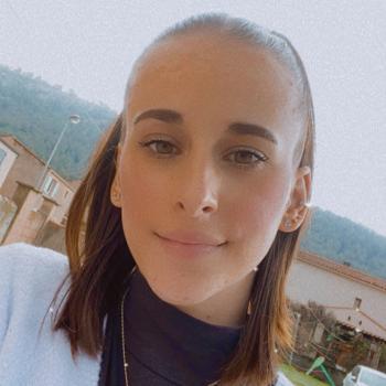 Baby-sitter in La Penne-sur-Huveaune: Clara
