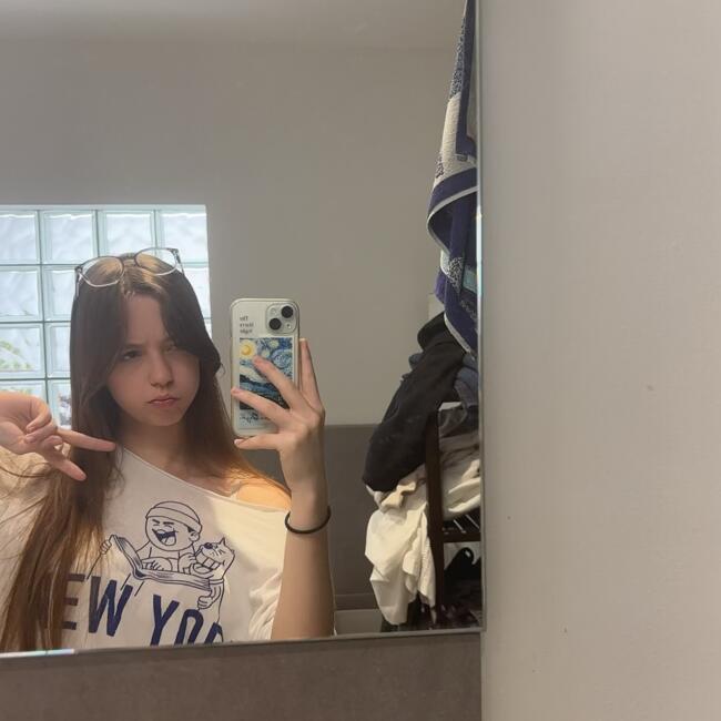 Babysitter in Tournai: Sarah