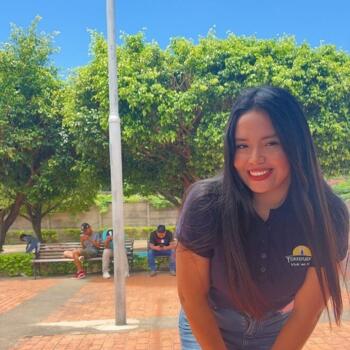 Babysitter in Santa Cruz: Lizcareli