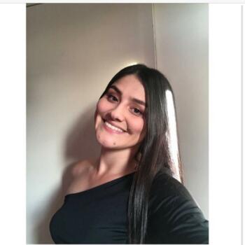 Babysitter in Cartago: Raquel