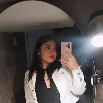 Niñera Cayma: Adriana