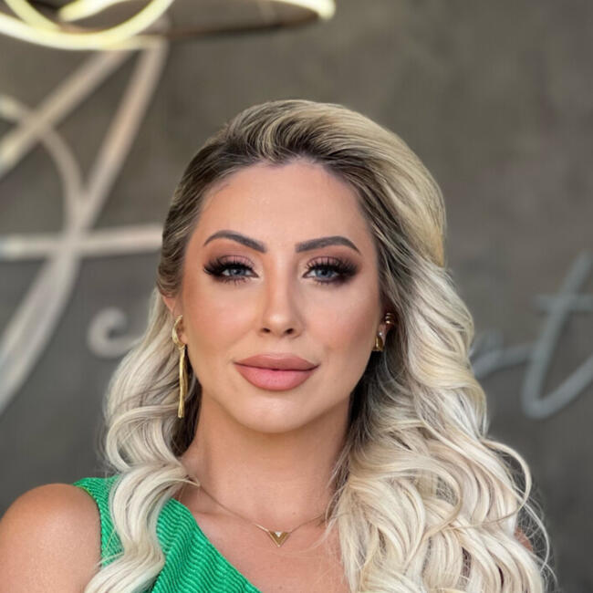 Babysitting job in Pontal do Paraná: Poliana