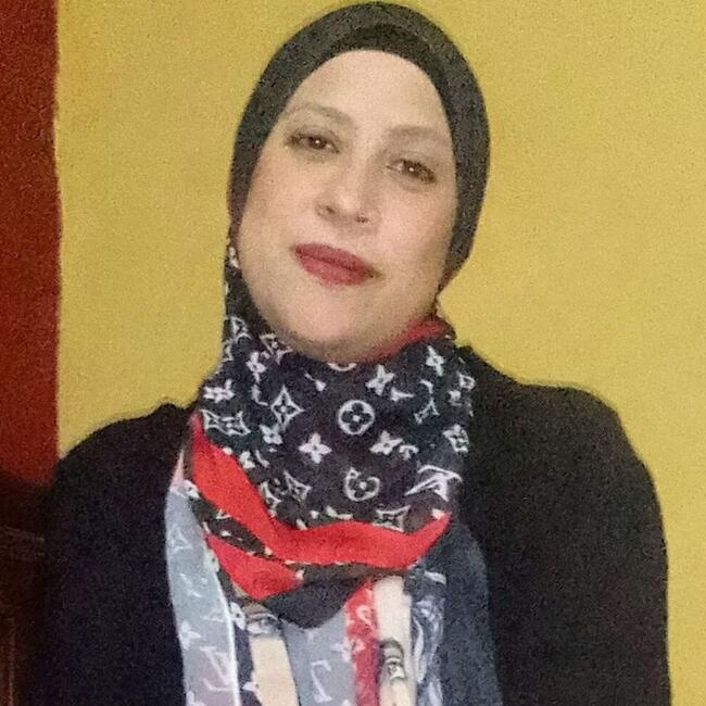 Babysitter in Cairo: Amany