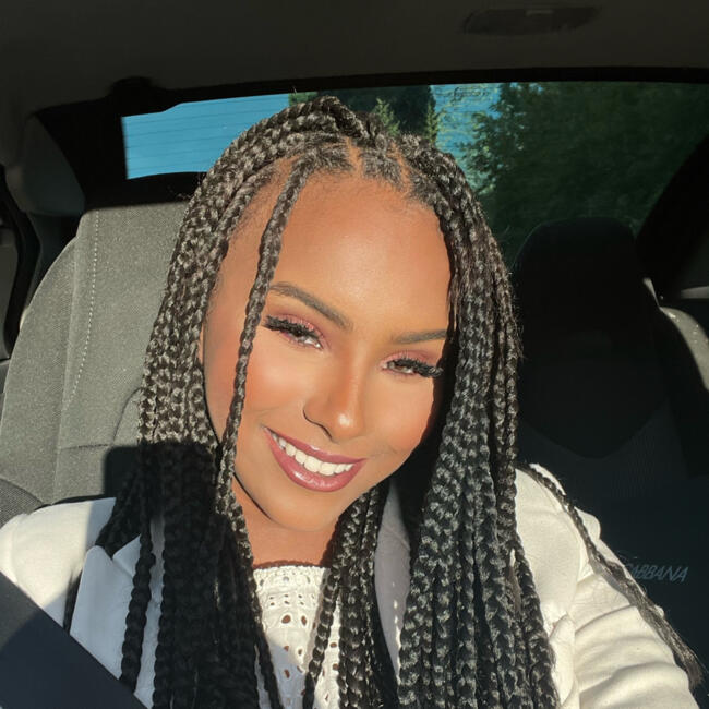 Niñera en Niza: Amy