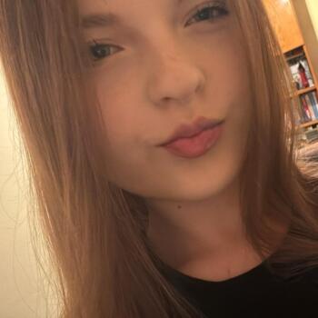 Babysitter in Bucharest: Daria