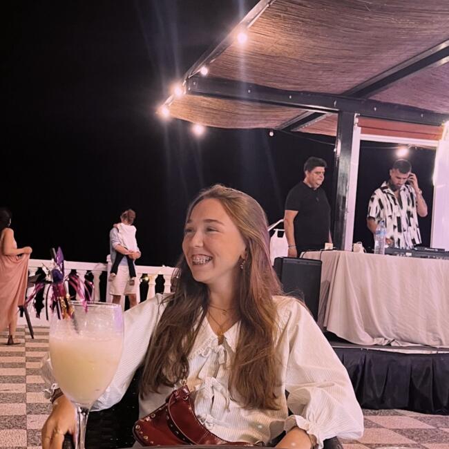 Nanny in Cantillana: María Eugenia