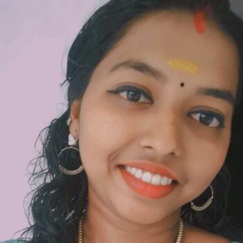 Babysitter in Ernākulam (State of Kerala): Akhila