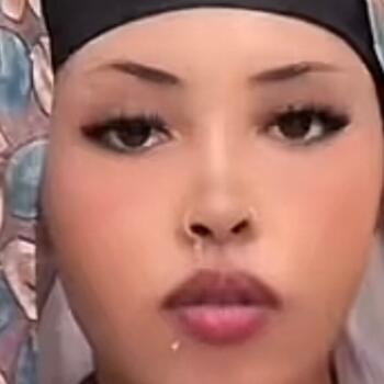 Parent Kuala Lumpur: Alia