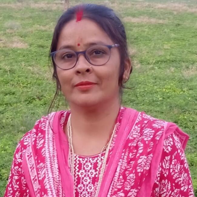 जयपुर में बेबीसिटर: Suman