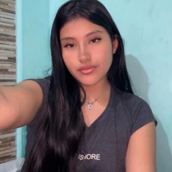 Niñera en Caseros (Buenos Aires): Priscila