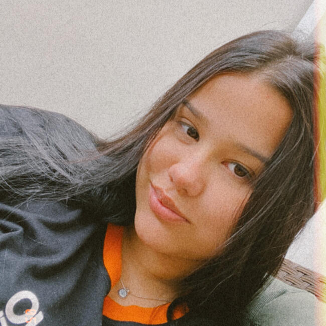 Babá em Pinhais: Mellany