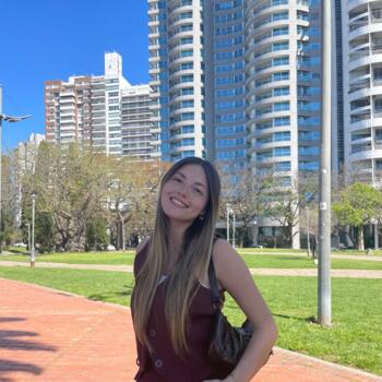 Babysitter in Granadero Baigorria: Camila