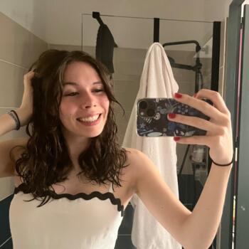 Babysitter in Toulouse: Claire