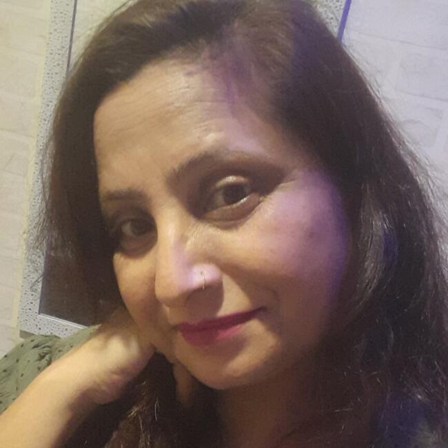 Babysitter in Delhi: Sonia