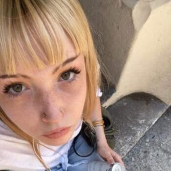 Babysitter in Marseille: Hénola