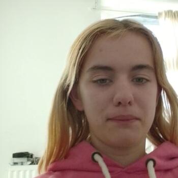 Babysitter in Vorst: Lorna