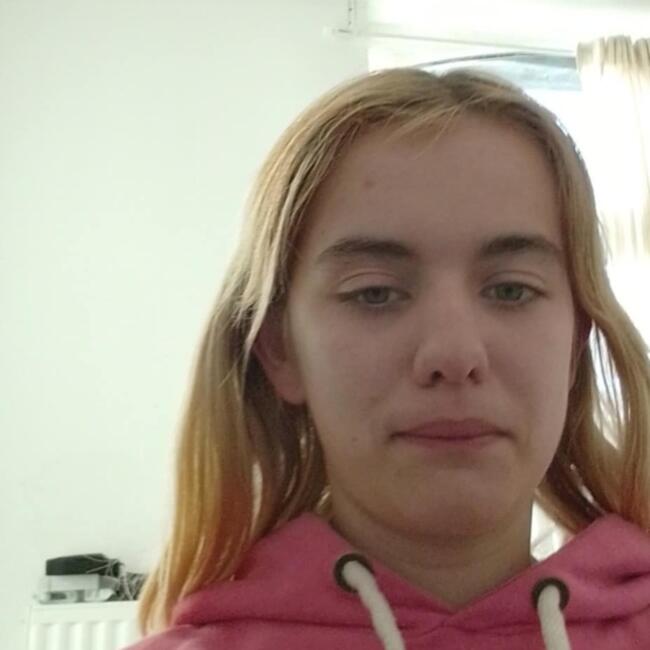 Babysitter in Vorst: Lorna